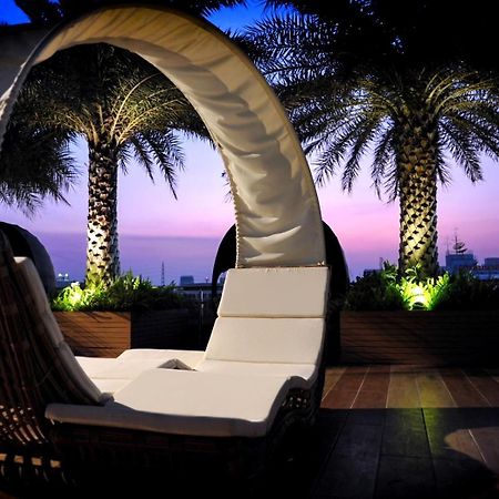 The Bazaar Hotel Bangkok Buitenkant foto